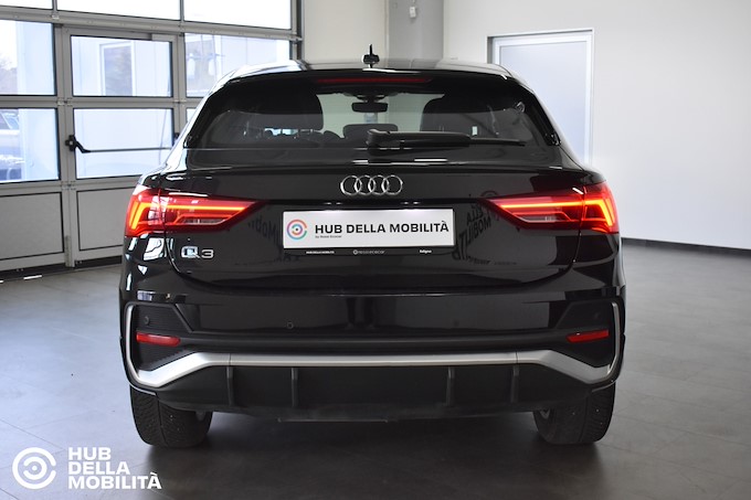 AUDI Q3 SPB 35 TDI S tronic S line edition